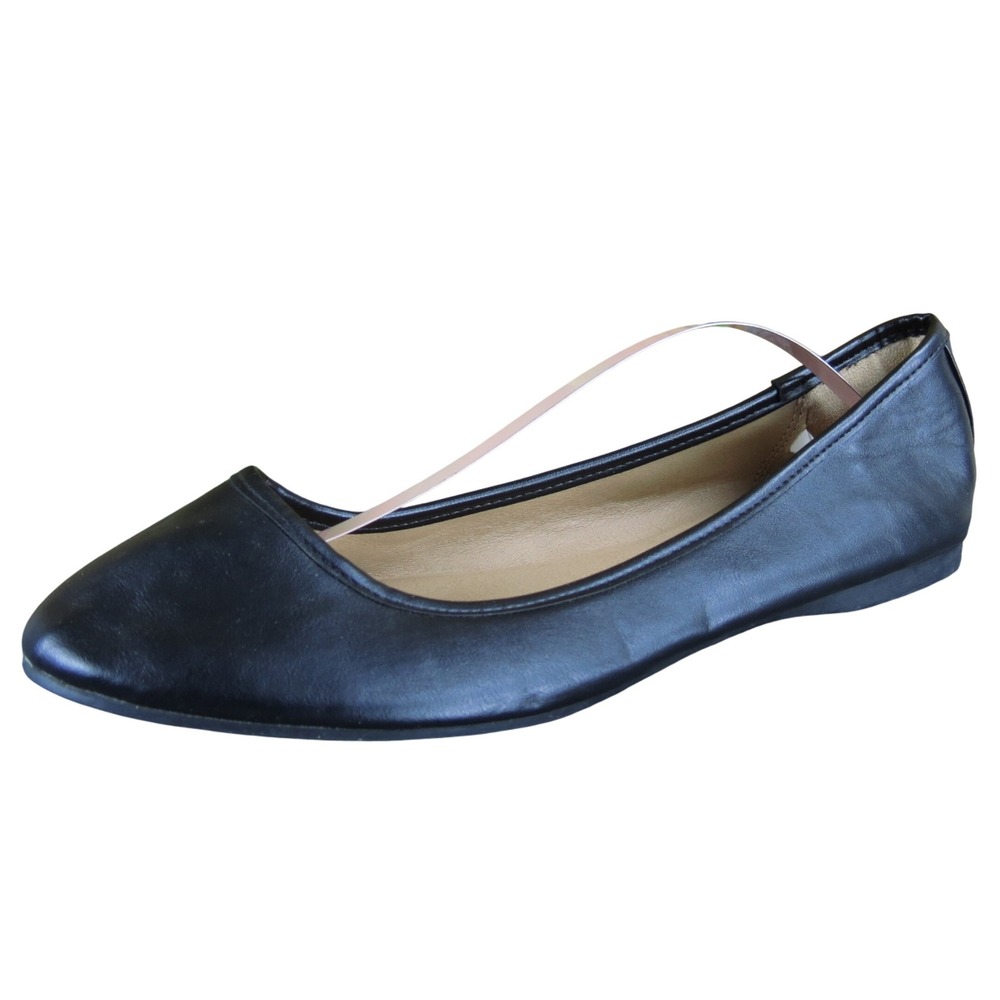 Universal Thread Women's Black Faux Leather Ballet Flats Size 9 Casual Comfort‎